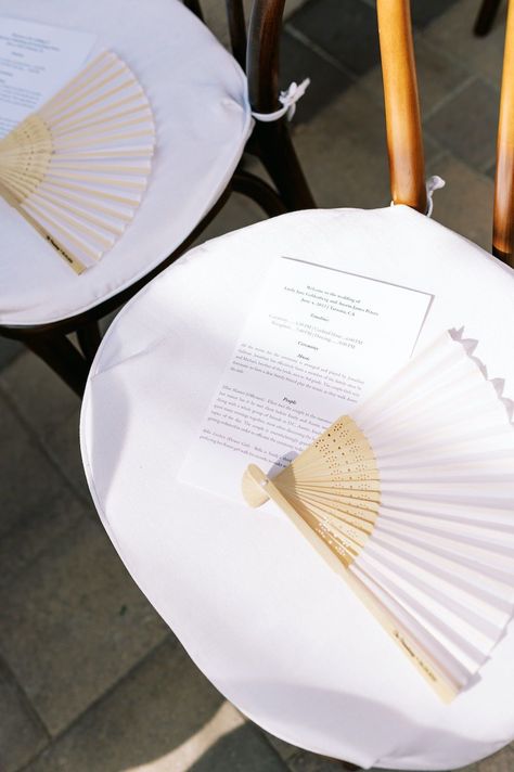 Classic Backyard, Paper Fans Wedding, Elegant Backyard Wedding, Elegant Backyard, Hand Fans For Wedding, Romantic Outdoor Wedding, Ceremony Chairs, Umbrella Wedding, Ceremony Design