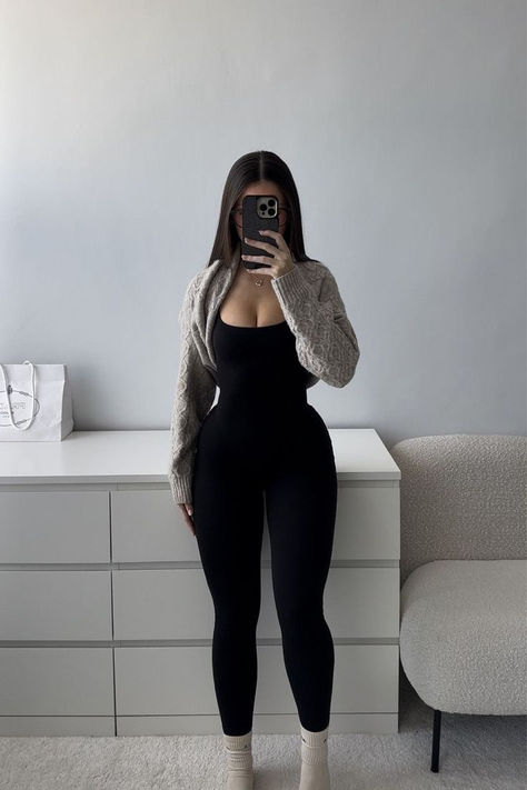 Modele Fitness, Look Legging, Black Leggings Outfit, Cute Workout Outfits, Cute Gym Outfits, Legging Outfits, Looks Black, Athleisure Outfits, Baddie Outfits Casual