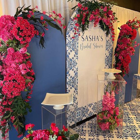 Blue Chiara Backdrop, Mama Mia Backdrop, Mamma Mia Wedding, 17th Birthday Party Ideas, Chiara Arch, Chiara Backdrop, Deco Buffet, Backdrop Stands, Wall Cover