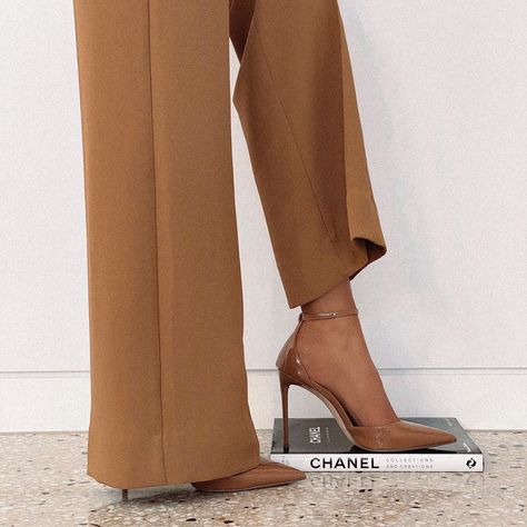 Beige Heels Aesthetic, Brown Heels Aesthetic, Light Brown Heels, Shani Grimmond, Heels Aesthetic, Beige Heels, Heels Outfits, Fancy Shoes, Brown Heels