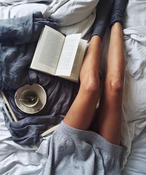 Reading A Book, Lazy Days, Coffee And Books, 인물 사진, Comfy Cozy, Cup Of Coffee, Instagram Inspiration, Book Photography, Book Aesthetic