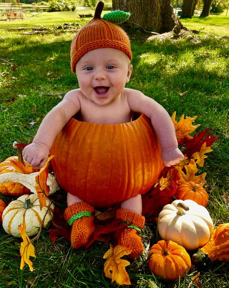 Baby Fall Photoshoot Ideas At Home, 4 Month Old Halloween Photoshoot, Infant In Pumpkin Picture, Candy Corn Newborn Photo, Baby Pictures In Pumpkins, First Halloween Picture Ideas, Baby I’m Pumpkin Pictures, Baby Pumkin Shoot, Baby Halloween Pumpkin Painting