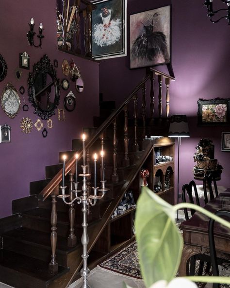 Gothic House Inspiration, Bedroom Inspirations Gothic, Romantic Gothic Bedroom Ideas, Whimsy Gothic Bedroom, Purple Witchy Room Aesthetic, Romantic Gothic Home Decor Victorian, Dark Eclectic Color Palette, Magic Home Decor, Purple Wall Room