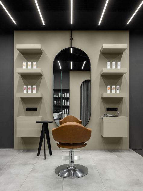 Small Hair Salon, Hair Salon Stations, Barbershop Design Interior, Salon Interior Design Ideas, Small Salon, Hair Salon Interior Design, Barber Shop Interior, Home Hair Salons, Salon Mirrors