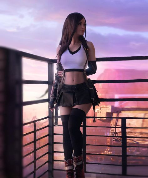 ANGIE | ARROW on Instagram: “Tifa Lockhart✨ have you already started playing the #ff7remake ?🍒 #tifalockhartcosplay#tifalockhart @squareenix #angie_cosplay…” Female Cosplay Ideas, Tifa Cosplay, Video Game Cosplay, Tifa Lockhart, Cute Cosplay, Cosplay Dress, Best Cosplay, Cosplay Outfits, Halloween Costumes Women