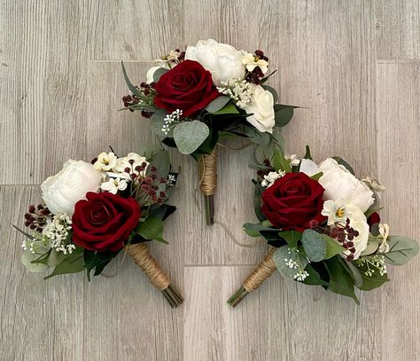 Hanging Bouquet, Wedding Bouquet Fake Flowers, Bouquet Styles, Bridal Bouquet Styles, Red Flower Bouquet, Burgundy Wedding Flowers, Christmas Bride, Fake Flower Bouquet, Burgundy Bouquet