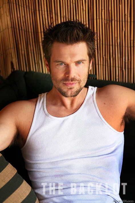 Charlie Weber, Video Call With Boyfriend Screen Photo, Celebrity Pics, Actor Photo, Desktop Wallpapers, Hottest Celebrities, Screen Savers, Celebrity Pictures, Celebrity Gossip