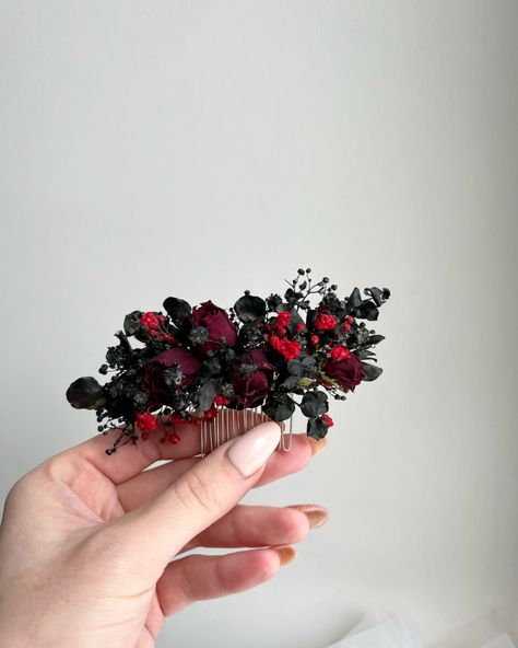 Free shipping for orders over 53€ use code FREE2022   Dear customers, we process flowers ourselves, dry them and make hair accessory.   We have extensive experience in the manufacture of jewelry - more than 3 years.  We have been working with dried flowers for more than 2 years.   We have hundreds of happy brides in our experience.  A set of 3 different hairpins in black, brown, red colors. Size 3-4 inches. The price is for 1 set of 3 hair pins/Comb  Brown hair pins is ideal for a rustic wedding.  The black color of the hair pins is the perfect solution for a gothic wedding. Please tell us your wedding date when purchasing, the jewelry making time may be 7 to 10 days.   You need to store the jewelry in a cool, dry place, preferably in the box in which you received the product, avoiding dir Gothic Wedding Hair, Dried Flowers Hair, Red Black Wedding, Beach Wedding Red, Black Gothic Wedding, Rose Headpiece, Black Red Wedding, Nordic Wedding, Flower Hair Pins