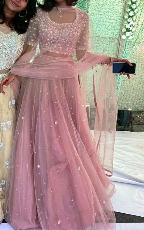 Pretty Lehenga Designs, Lehenga To Wear To A Wedding, Dresses To Wear To A Wedding Indian, Traditional Dresses Lehenga, Lengha Casual, Desi Fancy Dresses, Indian Lehenga Simple, Pretty Lehengas Aesthetic, Aesthetic Wedding Dress Indian