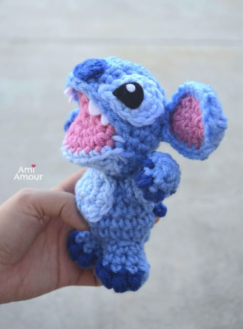 Crochet Horror, Stitch Amigurumi, Disney Crochet Pattern, Disney Crochet Patterns, Lilo Und Stitch, Crochet Disney, Crochet Animals Free Patterns, Cute Stitch, Crochet Amigurumi Free