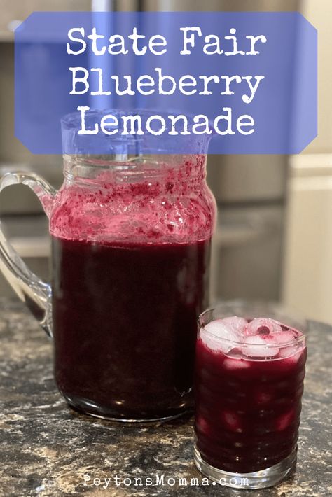 Blueberry Lemonade Blueberry Lemonade Recipe, Fair Foods, Sweet Tea Recipes, Homemade Lemonade Recipes, Iced Drinks Recipes, Tea Drink Recipes, Fresh Squeezed Lemonade, Christmas Punch Recipes, Punch Drinks