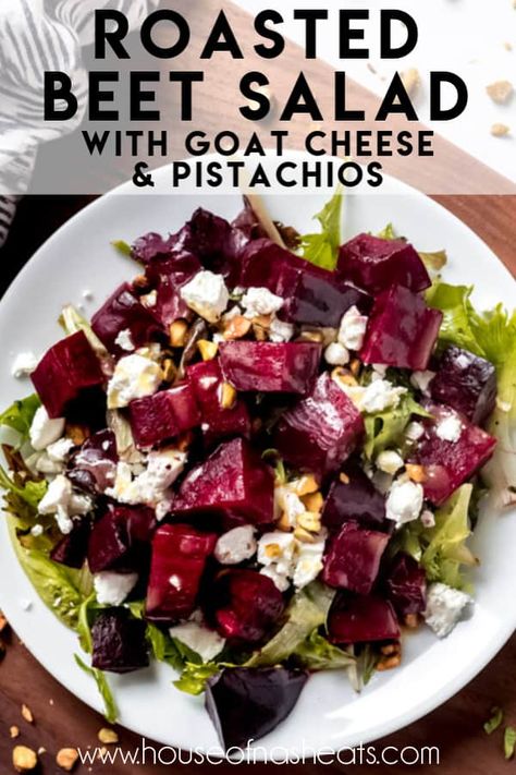 Beet Salad With Goat Cheese, Fancy Salads, Salad With Goat Cheese, Beet Salad Recipes, Roasted Beet Salad, Meat Lover, Beet Recipes, Salad Pasta, Idee Pasto