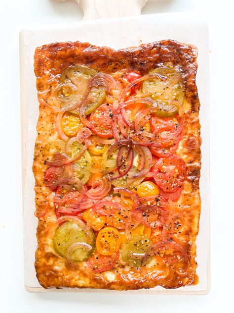 Heritage Tomato Upside-Down Tart – Daffodil Kitchen Tomato Zucchini Tart, Upside Down Tomato Tart, Upside Down Tart, Foccacia Bread, Onion Rolls, Tomato Tart, Green Olives, Light Lunch, Recipe Notes