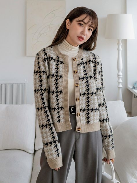 Multicolor Casual  Long Sleeve Acrylic Houndstooth Cardigan  Medium Stretch Spring/Fall Women Knitwear Houndstooth Cardigan Outfit, Houndstooth Cardigan, Short Frock, Cardigan Outfit, Korean Fashion Dress, Coffee Photography, Frocks For Girls, Button Front Cardigan, Cardigan Outfits