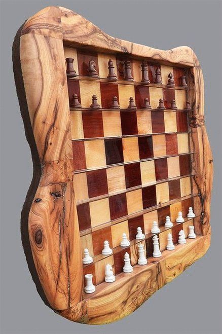 Diy Muebles Ideas, Wooden Chess Board, Woodworking Projects That Sell, Diy Holz, Popular Woodworking, Beginner Woodworking Projects, Wooden Chess, Wood Plans, Woodworking Jigs