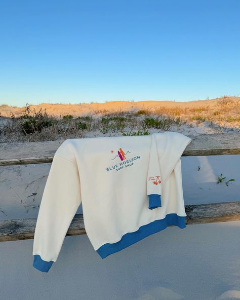 my pride & joy… say hello to the Blue Horizon Surf Shop colorblock crew 🌞🏄🏼‍♀️🌴 this project has been in the making since january, with every detail considered, from the feel of the fabric to meticulously finalizing thread colors & design measurements. the final product is truly the crewneck of my dreams, & I think it’ll be yours too 🫶🏼 launching May 31st at 3PM est with more details to come but for now, swipe for all of the little design details & a glimpse into bringing this sweatshirt to... Crewneck Men, Custom Crewneck, Oversized Crewneck, Thread Colors, Little Designs, Arm Cuff, Sandbox, Surf Shop, Monterey