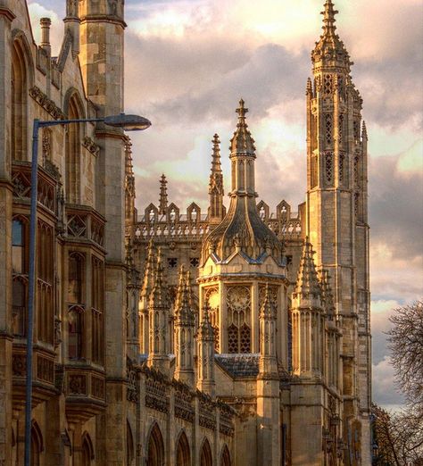 Kings College Cambridge, Kings College London Aesthetic, Cambridge Motivation, Cambridge Photography, Architecture Motivation, Cambridge Architecture, Kings College London, Minecraft Medieval Village, Cambridge Student