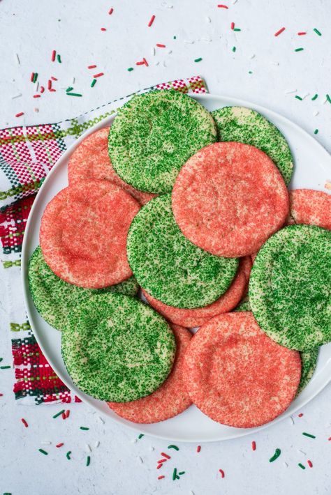 Christmas Sugar Cookies Sugar Cookie Recipe With Sprinkles, Classic Sugar Cookie Recipe, Drop Sugar Cookie Recipe, Sprinkle Sugar Cookies, Merry Chrysler, Christmas Sugar Cookie Recipe, Drop Sugar Cookies, Christmas Baking Cookies, Sanding Sugar