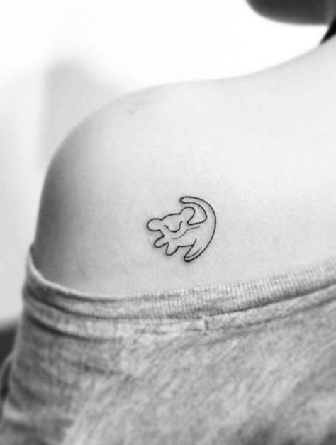 Simba Tattoo, Winnie The Pooh Tattoos, Toy Story Tattoo, Tatoo Dog, Disney Tattoos Small, Lion King Tattoo, Disney Tattoo, Initial Tattoo, Tiny Tattoo