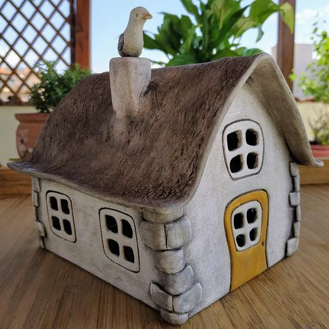 Clay House Decor, Clay Lamp, House Sculpture, House Ceramic, Clay House, Clay Fairy House, Pottery Houses, Ceramic Decoration, Clay Houses