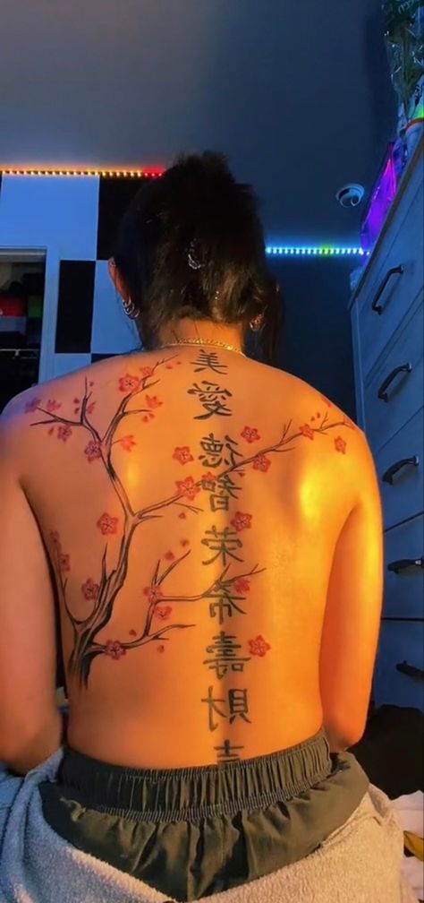 Tattoo Tree Tattoo Spine, Back Tattoo Spine, Spine Tattoo Quotes, Tattoo Back Tattoo, Tattoo Spine, Tree Tattoo Back, Blossom Tree Tattoo, Kanji Tattoo, Poison Tree