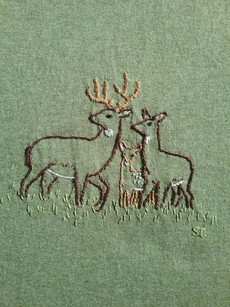 Woods Embroidery, Baratheon Aesthetic, Embroidery Reference, Deer Embroidery, Basic Hand Embroidery Stitches, Clothes Embroidery Diy, Deer Family, Cross Stitch Needles, Baby Embroidery