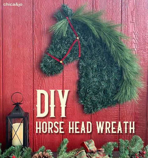 Horse Head Wreath, Outdoor Christmas Wreaths, Horse Wreaths, Mesh Ribbon Wreaths, Head Silhouette, Christmas Horses, Horse Crafts, Cowboy Christmas, Horse Diy