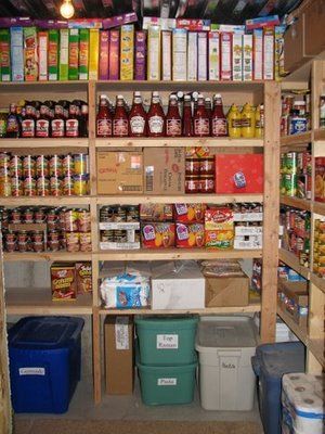 I need THIS pantry for my hauls. I've already out grown my tiny one AND taken over some of the other cupboards... : ) Food Storage Rooms, Best Freeze Dried Food, Provident Living, Emergency Preparedness Food, Emergency Prepardness, Emergency Food Storage, Emergency Preparation, Freeze Drying Food, Emergency Food