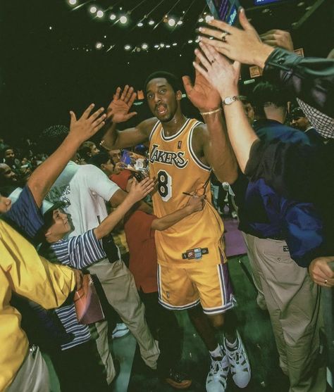 NBA Memes on Twitter: "Never forget when Kobe dropped 225 PTS in 4 games https://t.co/e7FpR39pRP" / Twitter Young Kobe Bryant, Nba Pfp, Kobe Bryant Poster, Kobe Mamba, Kobe Bryant Nba, Kobe Bryant Pictures, Bola Basket, Kobe Bryant Wallpaper, Nba Fashion