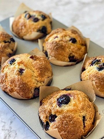 Bakery Style Blueberry Muffins Raspberry Chocolate Chip Muffins, Bakery Style Blueberry Muffins, Raspberry Chocolate Chip, Apple Pie Cookies, Giant Chocolate Chip Cookie, Chocolate Muffin Recipe, Bakery Style Muffins, Cookie Crisp, Pie Cookies