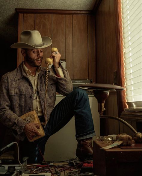 charley crockett by ben christensen Charlie Crockett Style, Charley Crockett Fashion, Charlie Crockett, Modern Cowboy Style Men, Indie Cowboy, 70s Cowboy, Charley Crockett, Ben Christensen, Country Mens Fashion