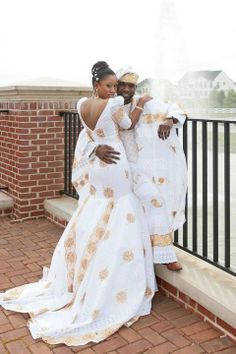 White and gold African outfits my dream wedding dress African Inspired Wedding, Wedding Gown Gallery, Gold Wedding Gowns, White And Gold Wedding, Dressed In White, African Wedding Attire, African Bride, African American Weddings, African Traditional Wedding