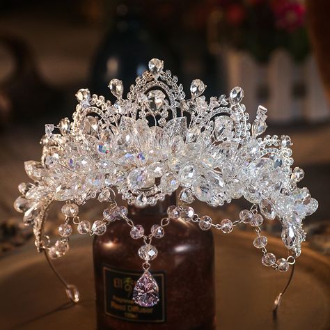 Bridal Tiaras, Crown Party, Princess Bridal, Crystal Bridal Tiaras, Party Hair Accessories, Dress Hairstyles, Wedding Dress Accessories, Wedding Dress Sizes, Luxury Flowers