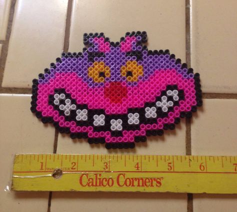 Perler Bead Cheshire Cat, Cheshire Cat Perler, Calico Corners, Art Perle, Apple Model, Cheshire Cat, Perler Bead, Perler Beads, Pixel Art