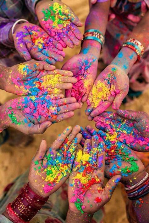 Creative Couples Photography, Favorite Aesthetic, Holi Poster, Holi Party, Holi Colors, Holi Celebration, Color Wallpaper Iphone, Color Wallpaper, Holi Festival