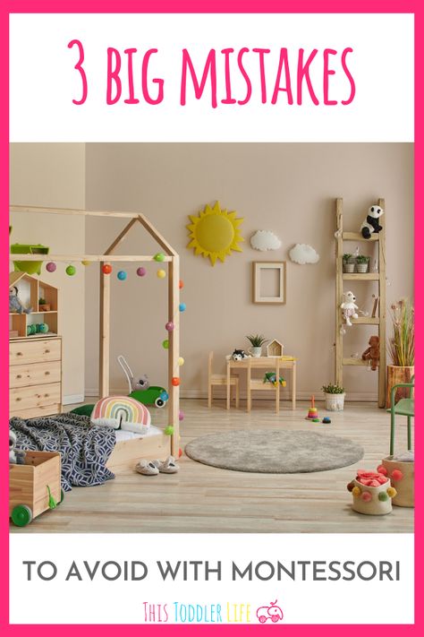 Montesori Bedroom Girl, Small Montessori Room, Montessori Bedroom 6 Months, Montessori Playroom And Bedroom Combined, Diy Montessori Playroom, Nursery Room Montessori, Pikler Triangle Storage, Montessori Bedroom Baby Infant Room, Montessori Bedroom Ikea