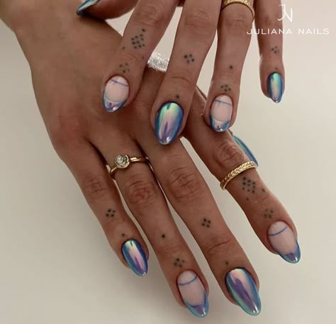 Chrome light blue nail color and French tips on medium round nails Juliana Nails, Colorful Nail, Minimal Nails, Nagel Inspo, Cat Kuku, Dream Nails, Fire Nails, Funky Nails, Minimalist Nails