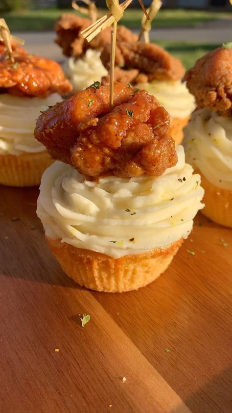 Southern Wedding Food, Food Cupcakes, Soul Food Dinner, People Food, Reduce Food Waste, Lemon Pepper, Instagram Food, Wedding Food, Interesting Food Recipes