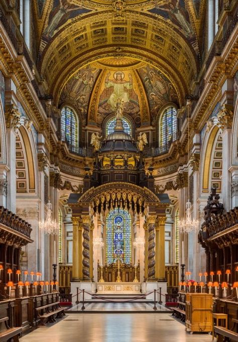 St Pauls Cathedral London, St. Paul’s Cathedral, Inspiring Places, Awesome Architecture, St Paul's Cathedral, Cathedral Architecture, London Pictures, Sacred Architecture, Church Interior