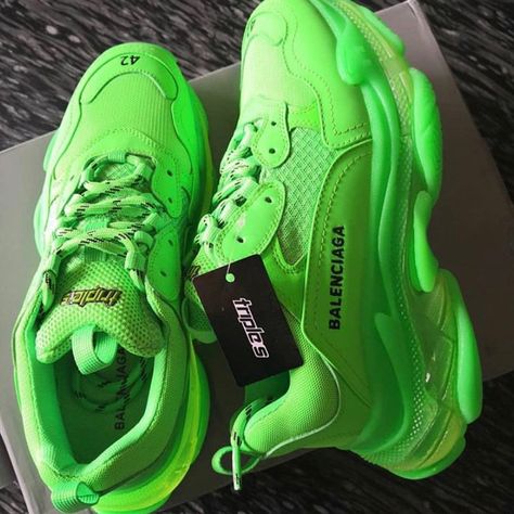 Green Balenciaga Sneakers, Green Balenciaga, Balenciaga Sneakers, Shoes Green, Boot Straps, Green Sneakers, High Shoes, Balenciaga Shoes, Green Shoes