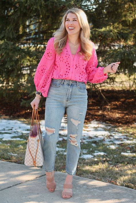 This bright pink eyelet top is beautiful and perfect for spring paired with some distressed jeans and sandals. Flower Blouse Outfit, Pink Top And Jeans Outfit, Eyelet Top Outfit, Silk Blouse Outfit, Distressed Jeans Outfit, Pink Bodycon Dress, Fancy Friday, Pink Floral Skirt, Pink Bodycon