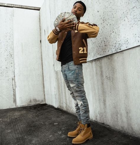 @shmurkk Outfit Ideas With Timberland Boots, Black Men Outfits Swag, Black Timberland Outfits Men, Black Timberland Outfits, Timberland Fits, Mob Outfit, Hard Outfits, Timberlands Outfit, Timbs Outfits