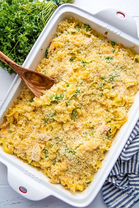 Tuna Casserole Celery Casserole, Best Tuna Casserole, Roasted Smashed Potatoes, Campfire Foods, Tuna Rice, Creamy Chicken Casserole, Tuna Casserole Recipes, Yummy Casserole Recipes, Stay At Home Chef