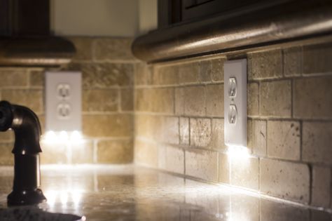 Pathway lighting that requires no batteries or wiring. #1 Nightlight in history.   #SnapPower #Nightlight #DIY #Easy #Saveforlater #Homeimprovement Wall Night Light, Wall Outlet Covers, Night Angel, Old Plates, Support Tv, Living Room Accessories, Light Building, Pathway Lighting, Friday Night Lights