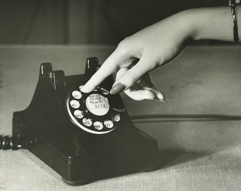 Comic Layout, Rotary Phone, Vintage Phones, Vintage Telephone, Old Phone, Desk Phone, Book Inspiration, Vintage Aesthetic, Landline Phone