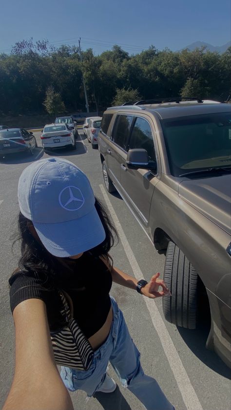 #mercedes #f1 #georgerussell #mercedesbenz Female Mercedes Driver, F1 Wag Aesthetic Mercedes, Mercedes F1 Outfit, F1 Aesthetic Mercedes, Mercedes Girl Aesthetic F1, Female F1 Driver Aesthetic, Mercedes Core, Mercedes F1 Aesthetic, F1 Girl Aesthetic