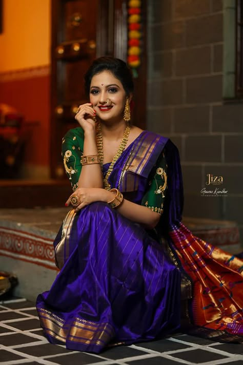 Marathi TV Actress Tejashree Pradhan And Her Amazing Saree Collection Tejashree Pradhan, Diwali Poses, Blouse Designs Wedding, Telugu Culture, South Indian Wedding Saree, Best Indian Wedding Dresses, Sabyasachi Sarees, Kuchu Designs, Saree Kuchu Designs