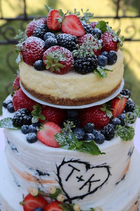 Wedding Cake With Cheesecake, Fall Cheesecake Wedding Cake, Groom Cake Alternatives, February Wedding Cake Ideas, Cheesecake Wedding Cake Ideas Simple, Tiered Cheesecake Wedding, Wedding Cheesecake Display, Wedding Cheesecake Ideas, Chantilly Wedding Cake