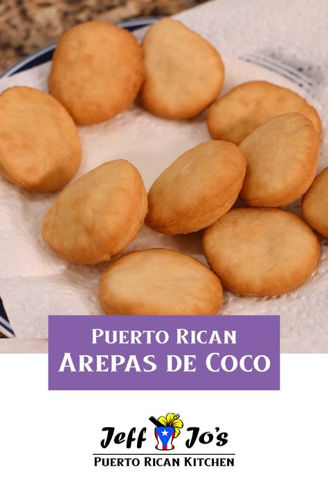 Puerto Rican Arepas, Arepas Recipe Puerto Rican, Alcapurias Recipe Puerto Rico, Puerto Rican Breakfast Recipes, Arepas Puertorriqueñas, Puerto Rican Recipes Desserts, Puerto Rican Arepas Recipe, Puerto Rican Recipes Authentic, Puerto Rican Food Recipes