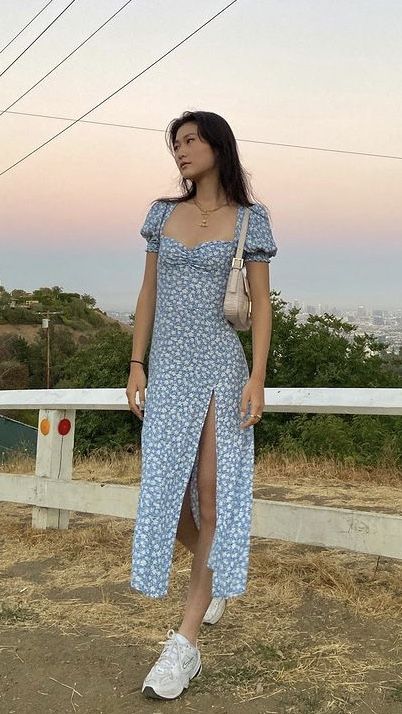 Everyday Dresses Casual Summer Simple, Mid Thigh Dresses, Long Dress Summer Aesthetic, Styling Long Dresses Casual, Long Everyday Dress, Long Fitted Dress Casual, Long Sundress Outfit Casual, Long Dress Aesthetic Casual, Cute Summer Dresses Long